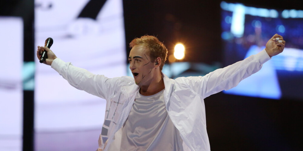 Dziedātājs Daumants Kalniņš sestdien uzstāsies Skrundas pilsētas svētkos „Esi viens no...”.