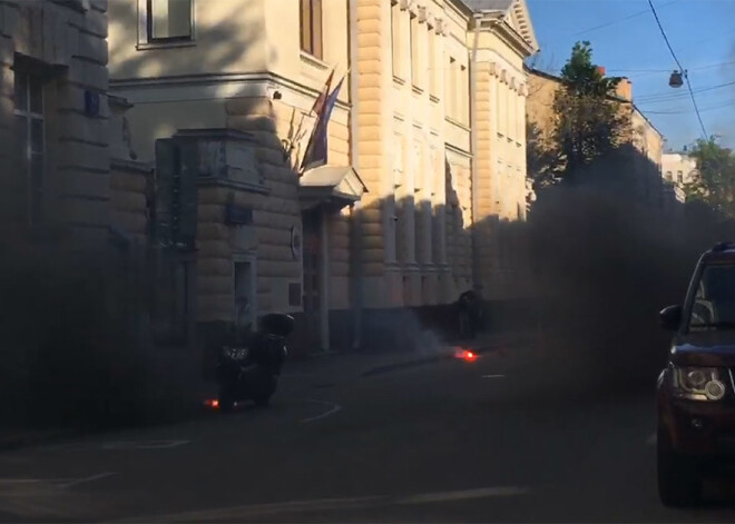 Maskavā noticis uzbrukums Latvijas vēstniecībai