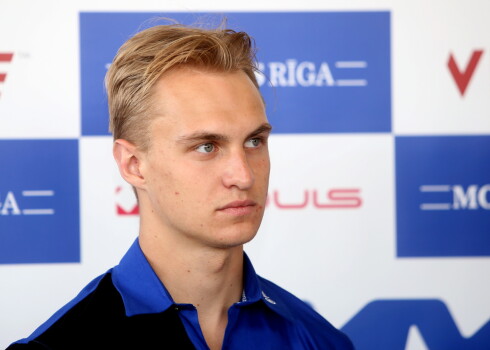 Motosportists Kārlis Sabulis.