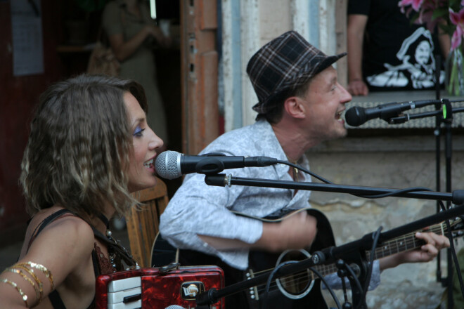 Ilonas grāmatas "Rīga-Pekina" prezentācija 2012. gadā Kaņepes kultūras centrā.