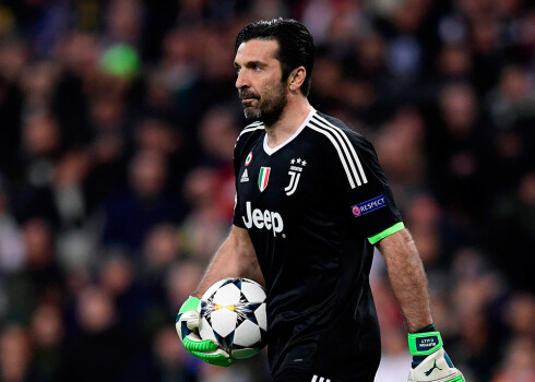 Džanluidži Bufons atvainojies par tiesnešu kritizēšanu mačā pret Madrides "Real".