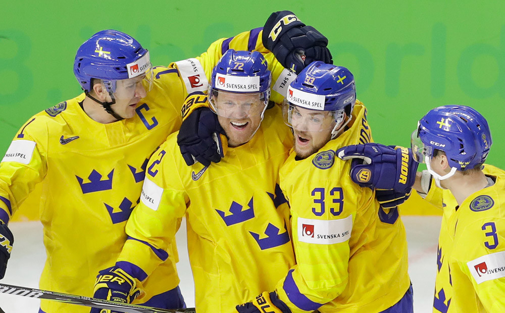 Zviedrijas hokejisti  joprojām bez zaudējumiem: ceļā uz finālu sagrauta ASV