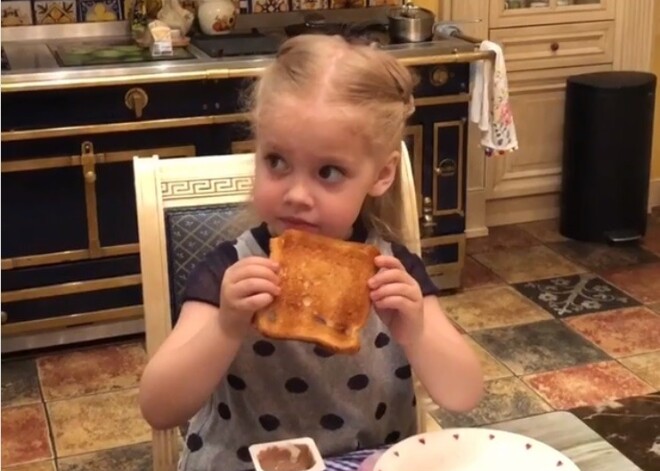4-летняя дочь Пугачевой и Галкина показала непростой характер
