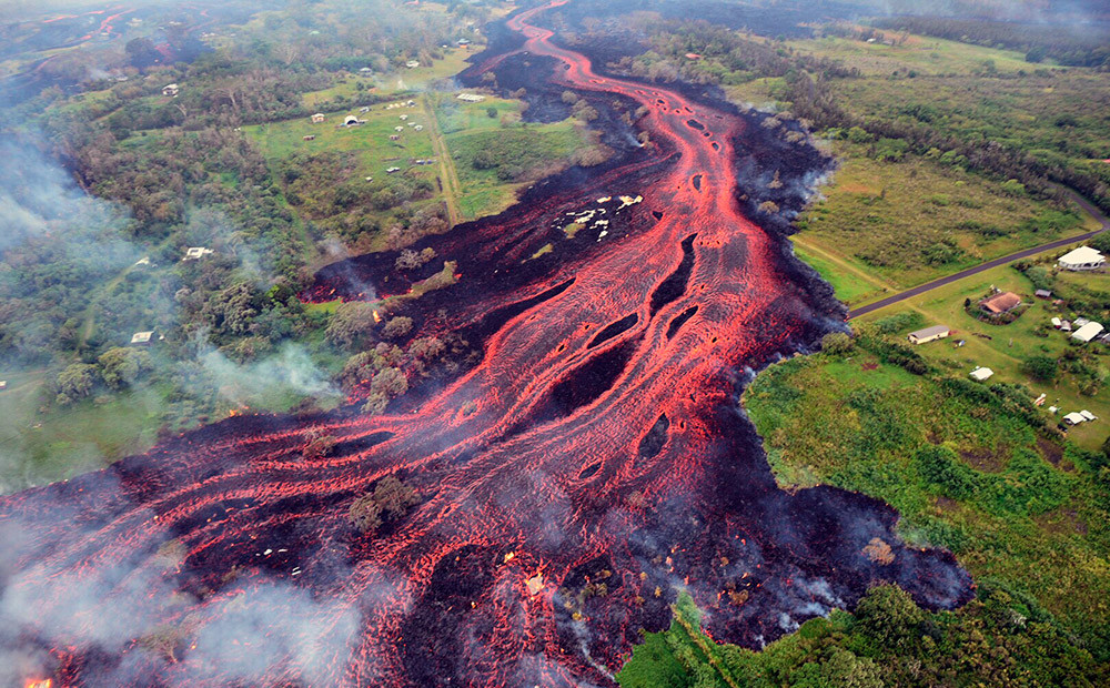 Vulkāna lava Havaju salās apdraud spēkstaciju