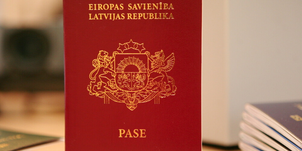 Latvijas pase šogad atzīta par desmito "spēcīgāko" pasaulē