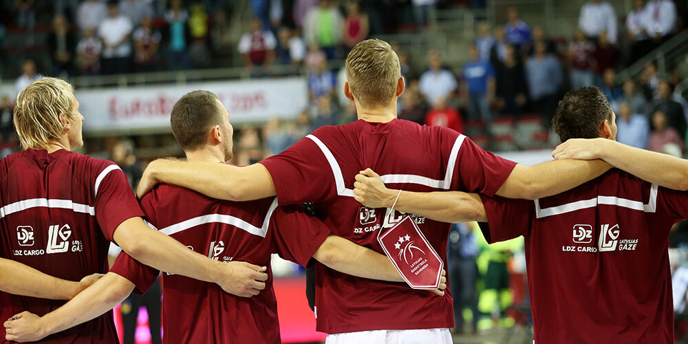 Latvijas basketbola izlases kandidātu sarakstā PK atlases spēlēm iekļauti arī brāļi Bertāni, Timma un Strēlnieks