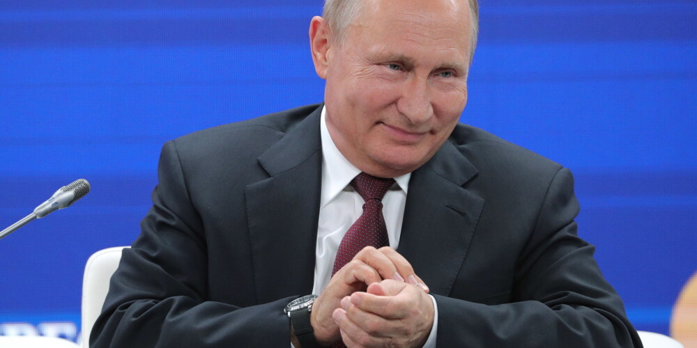 Putins stāsta par saviem plāniem Krievijas prezidenta krēslam