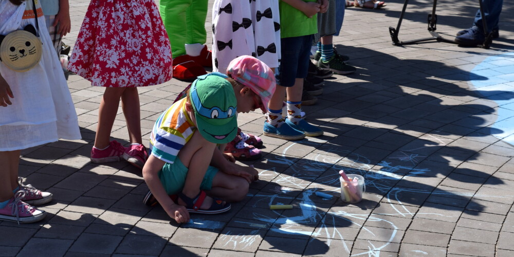 Rīgā Starptautisko bērnu aizsardzības dienu atzīmēs ar daudzveidīgu pasākumu programmu