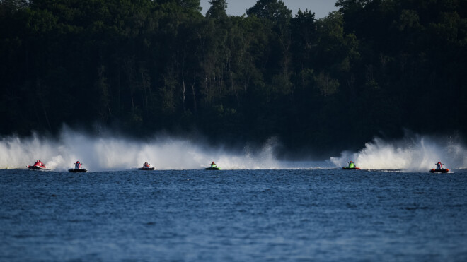 "Motorsport 77" komanda Kauņā.