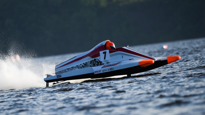 "Motorsport 77" komanda Kauņā.