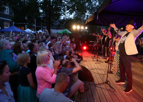 Sestdien pēcpusdienā sāksies mūzikas festivāls „Kuldīga dimd”, kurā uzstāsies arī grupa „Eolika”.