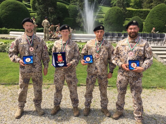 Ingmārs Pūķis kopā ar 1. Rīgas brigādes Studentu bataljona zemessargu komandu pirms nedēļas Itālijā piedalījās ikgadējās “Italian Raid Commando Lombardia 2018” militārajās sacensībās, kurās startēja 39 armijas vienību komandas no deviņām valstīm.