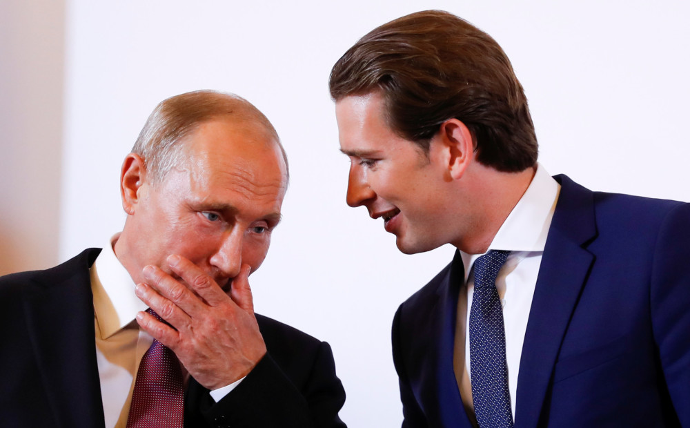 Putins ieradies Austrijā - vienīgajā ES valstī, kas neizraidīja krievu diplomātus