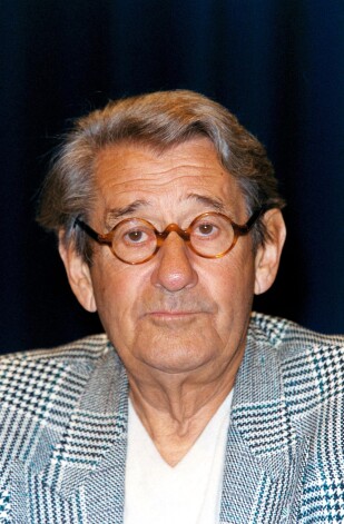 Modes fotogrāfs Helmuts Ņūtons.