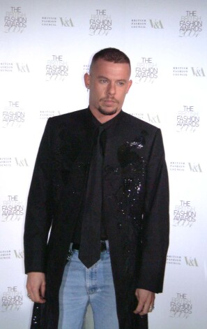 Modes dizainers Aleksandrs Makvīns.