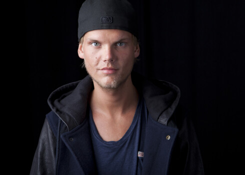 Avicii dzīvi pašnāvībā beidza 20. aprīlī Omānā, būdams vien 28 gadus vecs.