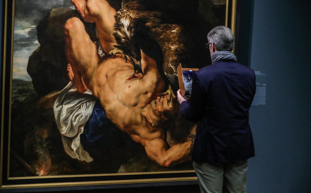 Izdevies noķert Renuāra un Rubensa gleznu zagļus, taču paši darbi nav atrasti