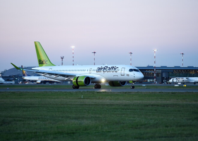 Dūmu smaka salonā liek veikt piespiedu nolaišanos "airBaltic" lidmašīnai, kas bija ceļā no Rīgas uz Amsterdamu