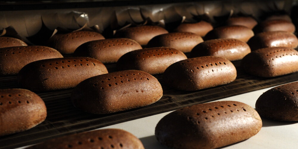 Maiznieki uztraukušies: latvieši vairs neēd nacionālo lepnumu - rudzu maizi