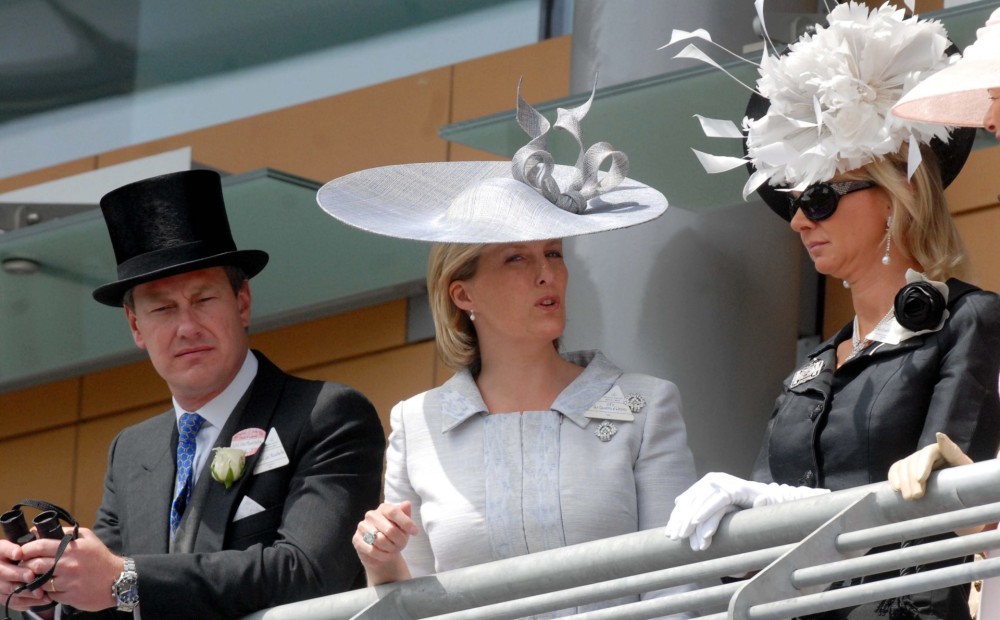 Britu karaliskajā ģimenē - vēl vienas kāzas. Pirmo reizi precēsies geju pāris