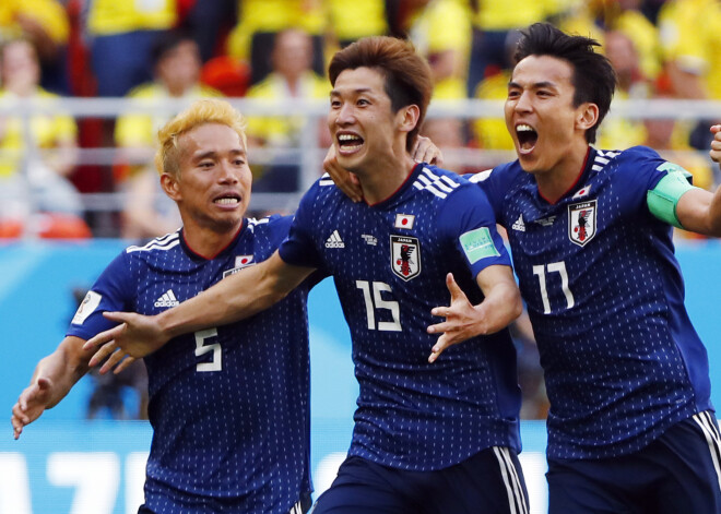 Japāna vairākumā izcīna smagu uzvaru pret Kolumbiju