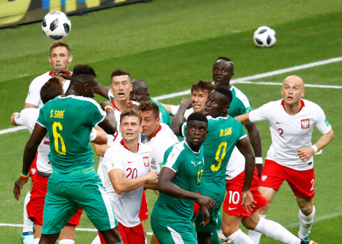 Senegālas futbolisti negaidīti pārspēj Poliju