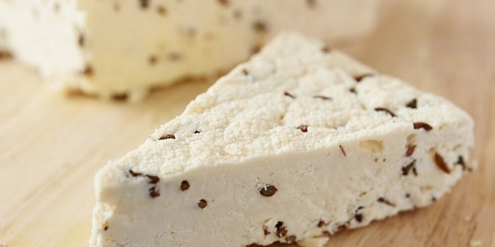 Veiksmīgai siera siešanai nav nepieciešams daudz, jāatceras vien piecas lietas, kas garantēs gardāku Jāņu siera rezultātu.