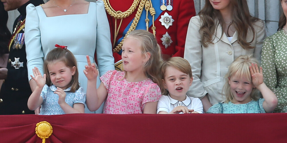Iepazīstieties! Šie ir visi karalienes Elizabetes II mazmazbērni