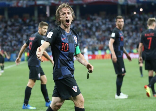 Horvātija izmanto pretinieku kļūdas un PK spēlē sagrauj Argentīnu