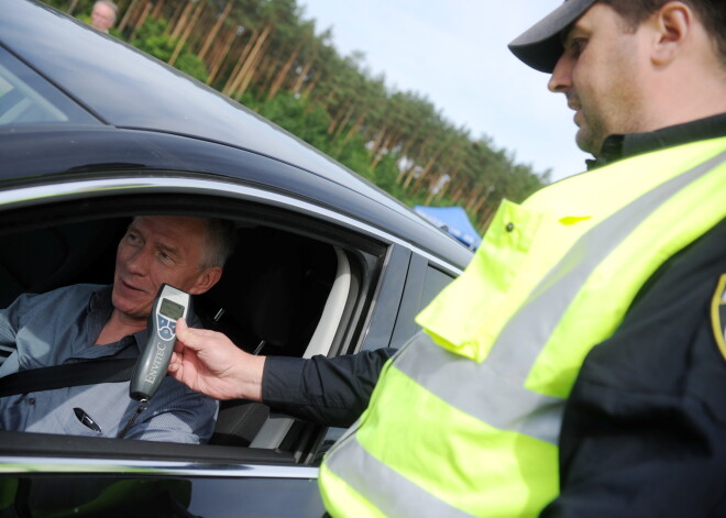 Policija šodien sāk masveida reidus uz ceļiem