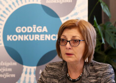Konkurences padomes priekšsēdētāja Skaidrīte Ābrama.