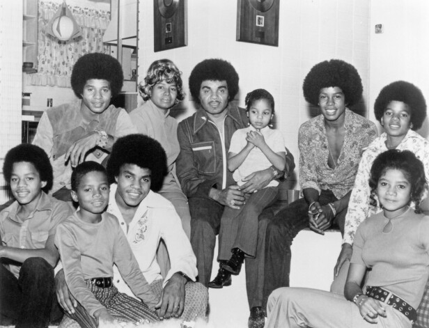 Shown: The Jackson family (1972)
Top row from left: Jackie Jackson, Katherine Jackson, Joe Jackson, Janet Jackson, Jermaine Jackson, Michael Jackson
Bottom row from left: Marlon Jackson, Randy Jackson, Tito Jackson, LaToya Jackson