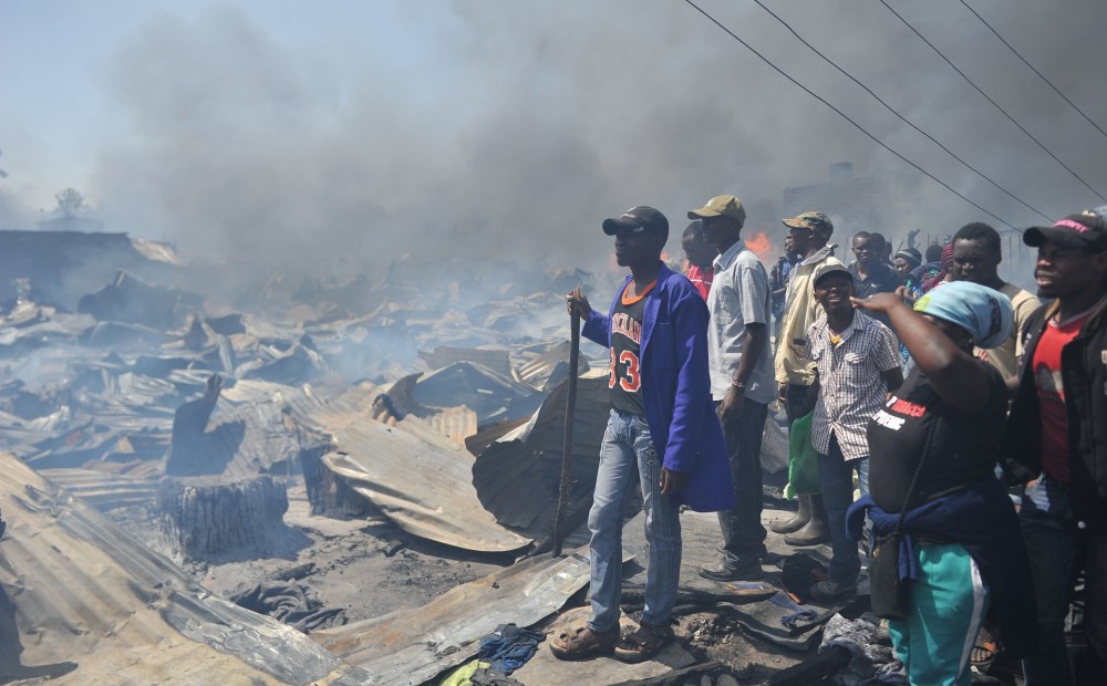 Ugunsgrēkā tirgū Nairobi gājuši bojā vismaz 15 cilvēki un 70 ievainoti