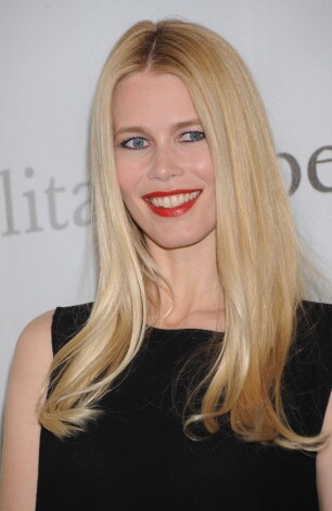Claudia Schiffer at arrivals for The Metropolitan Opera 125th Anniversary Gala, Metropolitan Opera House at Lincoln Center, New York, NY March 15, 2009. Photo By: Kristin Callahan/Everett Collection