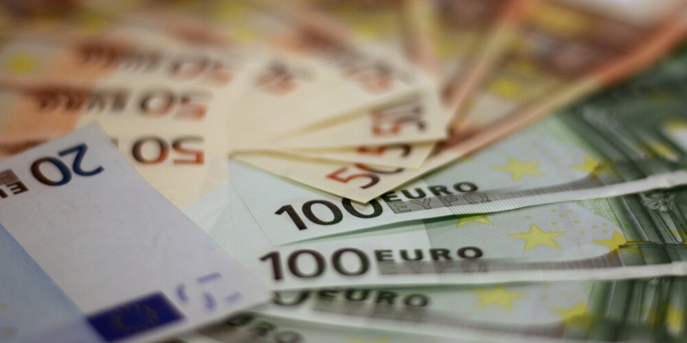 PTAC piemērojis 92 000 eiro soda naudu ātro kredītu firmai "Mogo"