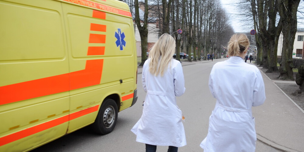 Pāris gadu laikā Latvijā stipri sarucis medmāsu skaits