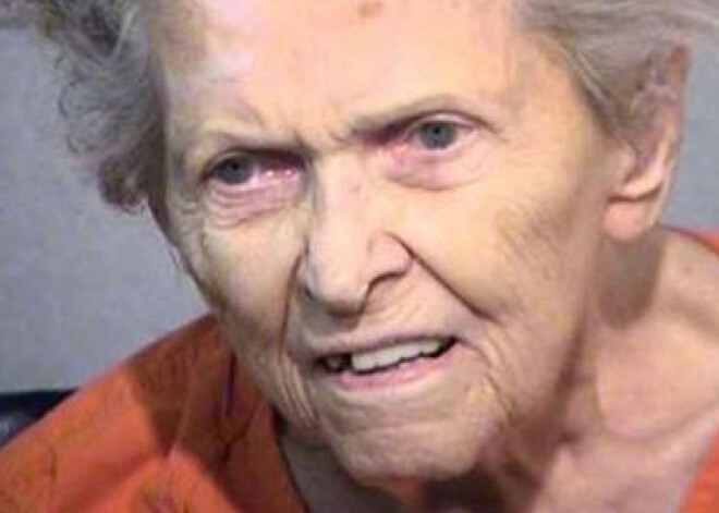 92-летняя мать застрелила сына, который хотел отправить ее в дом престарелых