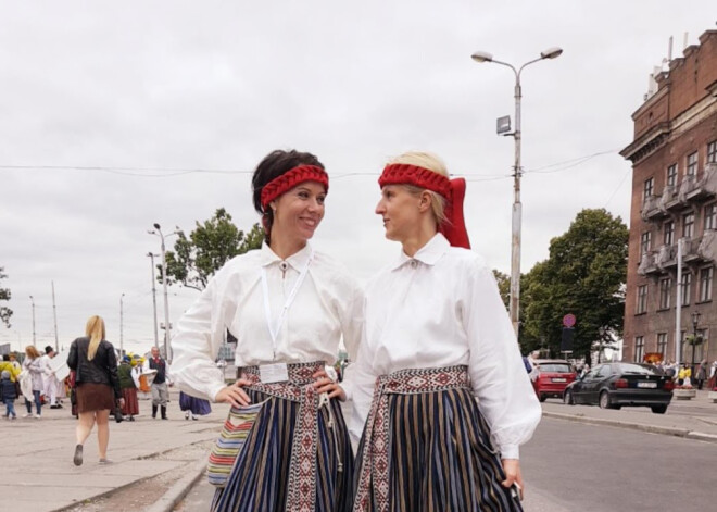 Dziesmu un deju svētkos piedalās arī izdevniecības "Rīgas Viļņi" darbinieki