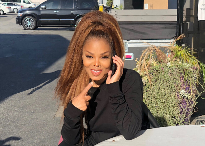 Похудевшая Джанет Джексон исполнила зажигательный танец