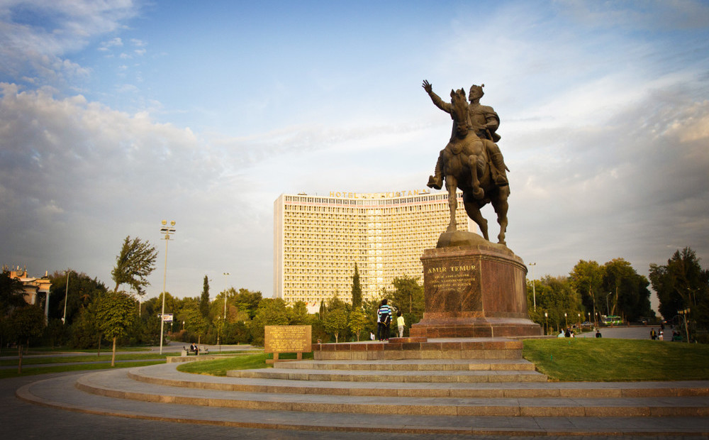 Ceļojot uz Uzbekistānu, vīzu tagad varēs nokārtot internetā