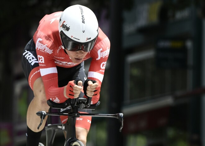 Toms Skujiņš paliek 166.vietā prestižajā "Tour de France"