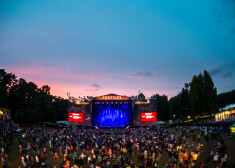 Šogad "Positivus" festivālā, kurš norisināsies jau divpadsmito reizi no 20. līdz 22. jūlijam, uzstāsies tādi pasaules mēroga mākslinieki kā "Nick Cave & The Bad Seeds", "The Prodigy", "Tove Lo" un daudzi citi.