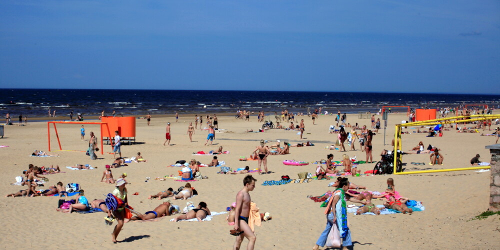 Рижская дума не рекомендует купаться также на пляжах Вецаки и Вакарбулли