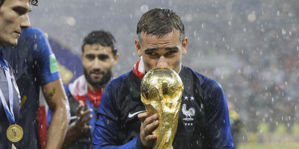 Francijas futbola izlase otro reizi vēsturē kļūst par pasaules čempioni