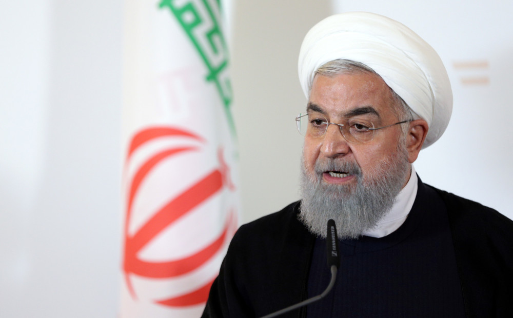 Irānas prezidents paliek amatā pēc ārkārtas tikšanās pie ajatollas Hamenei