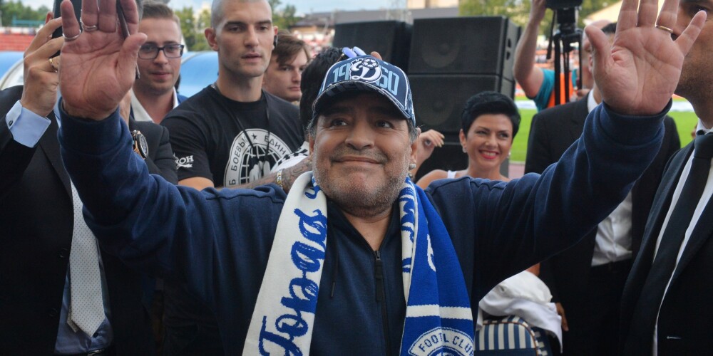 Leģendārais Djego Maradona kļuvis par Baltkrievijas futbola kluba priekšsēdētāju