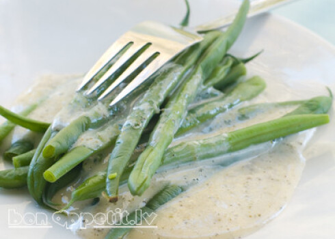 Green bean with sauce, selective focus