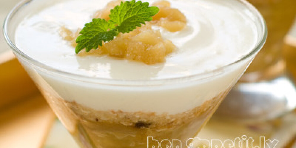 Apple dessert with crumble and yogurt, selective focus