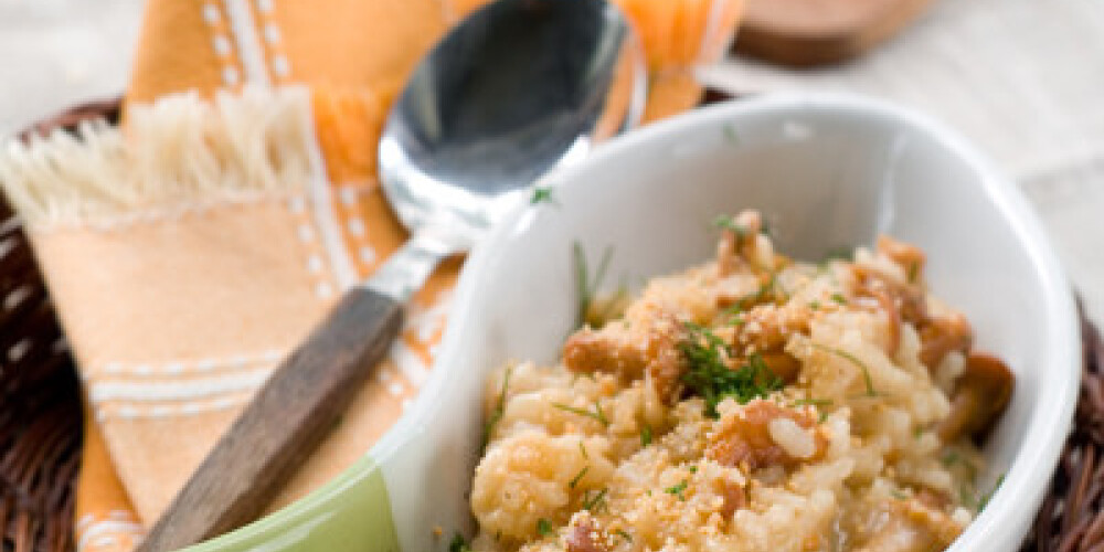 Mushroom risotto with chaterelles, selective focus