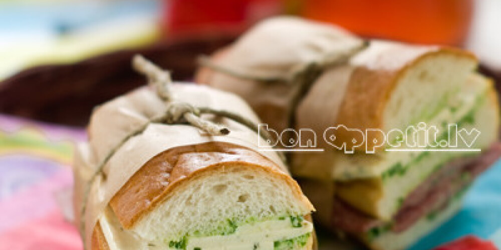 Sandwich with pesto, cheese and sausage,  selective focus